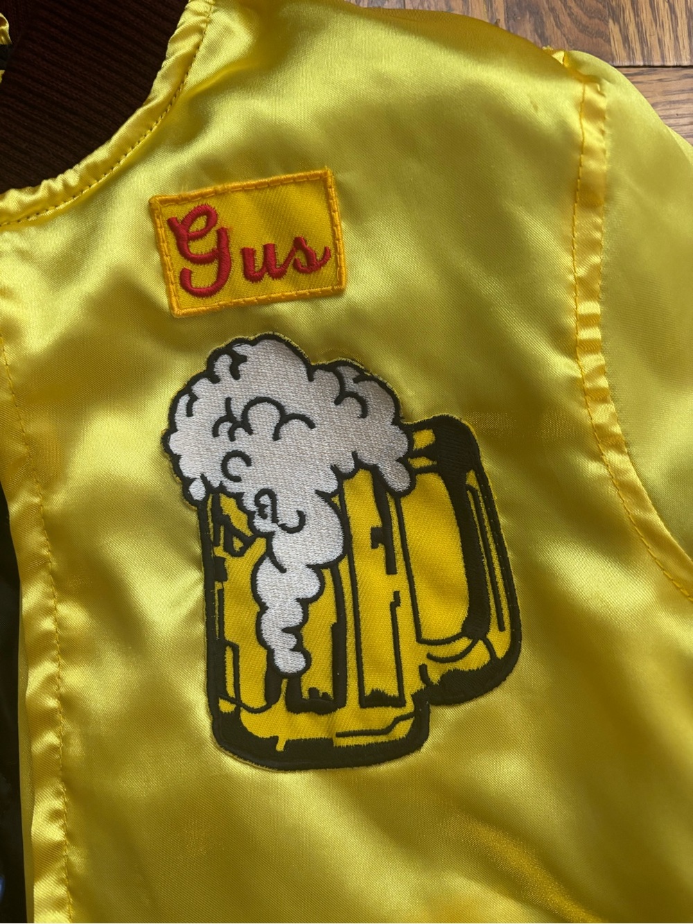 Vintage Home Alone Gus Polinski Kenosha Kickers Yellow Satin Bomber Jacket - Picture 4 of 5
